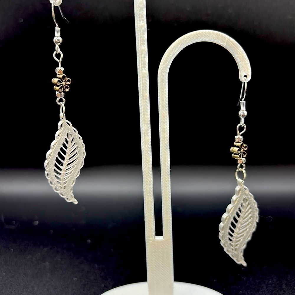 Leaf Earrings - Picture 6 of 6